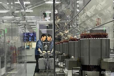 铜线跃动，连接未来朝阳——走进联合电子新能源标杆工厂